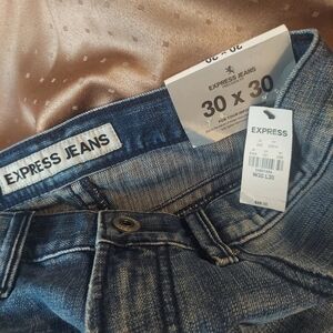 Kingston Classic Blue Jeans